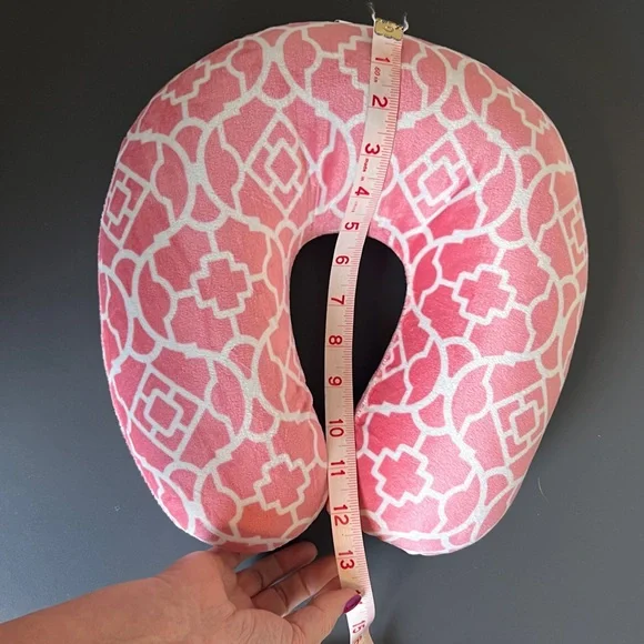 New - 2 Neck Travel Pillows - Pink, Teal & White Geometric - Picture 13 of 15